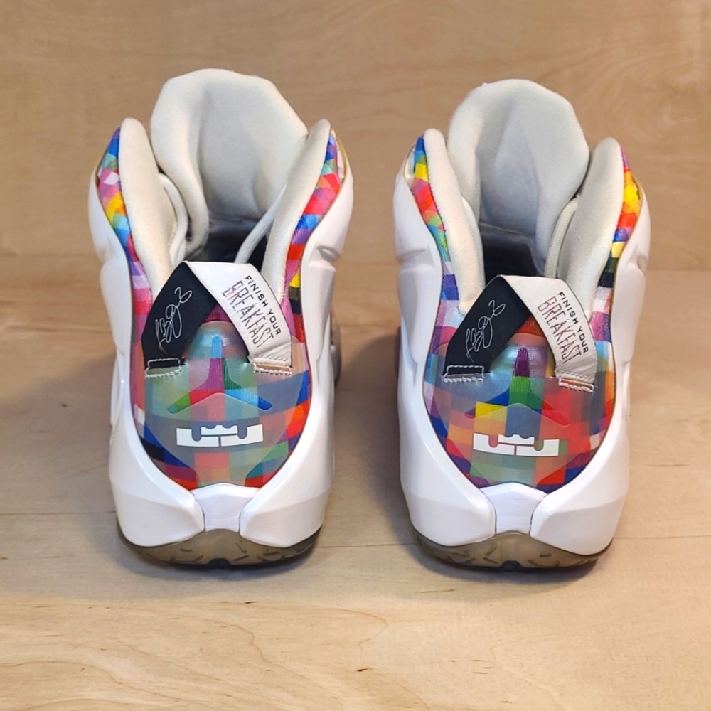 Nike LeBron James 12 Prism Finish Your Breakfast Size 9.5 Men's Shoes 748861-900 - Picture 8 of 13